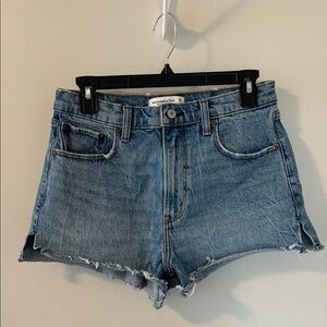 Abercrombie & Fitch Mom Shorts High Rise